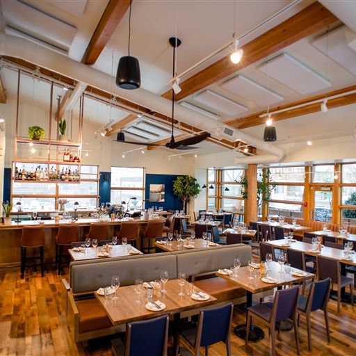 The Bison Restaurant餐廳 ，ABBanff OpenTable