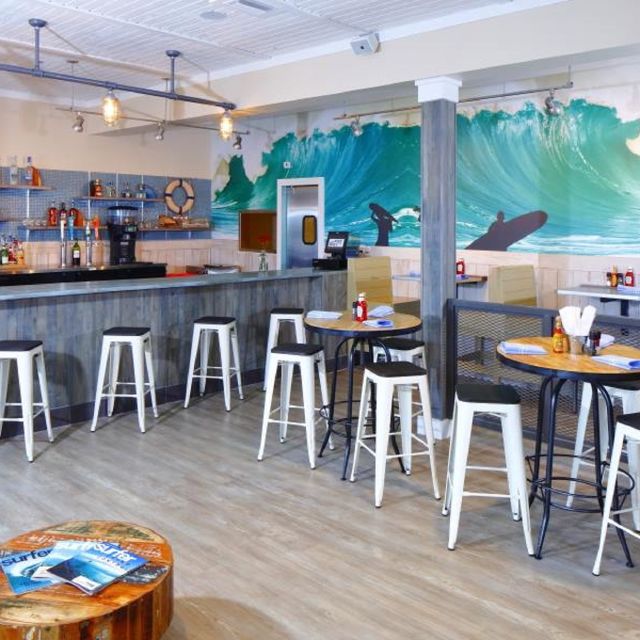 Big Wave Dave's Kitchen & Beach Bar Permanently Closed Restaurant
