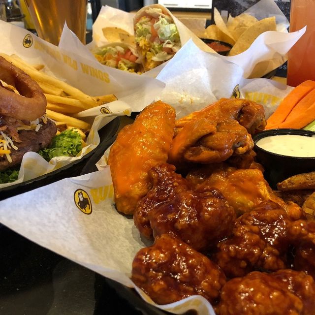 Restaurant Buffalo Wild Wings Baton Rouge Baton Rouge, LA OpenTable