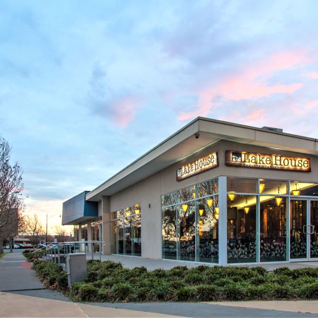 The Lake House Caroline Springs Updated 2024, Tailandés Restaurant