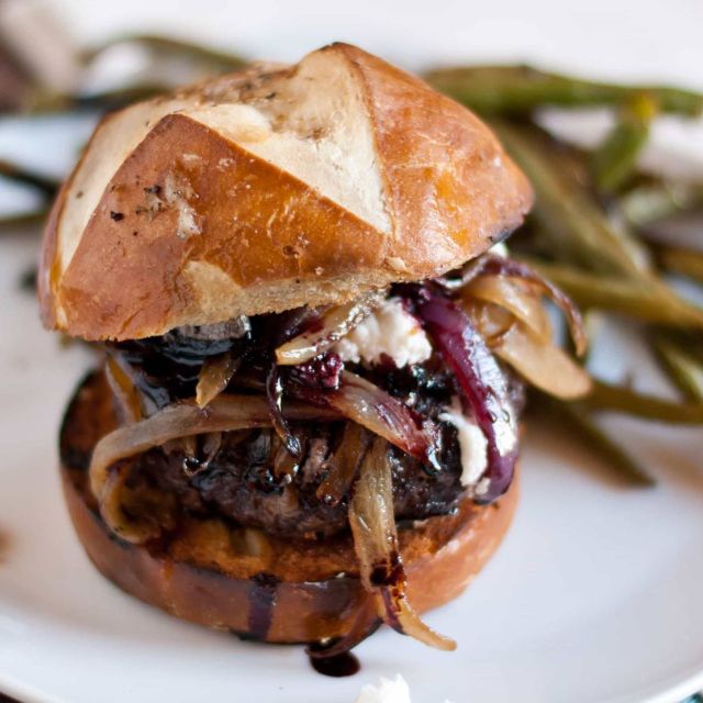 K.T. Ray's on the Pond Updated 2024, American Restaurant in Island Pond, VT