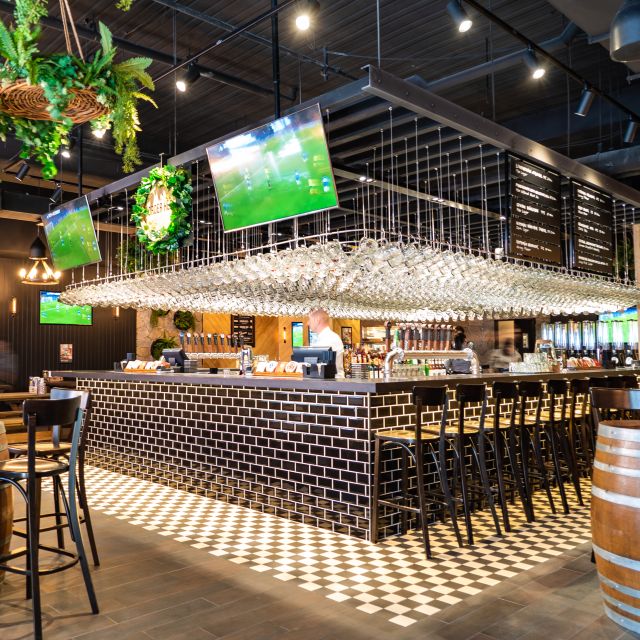 The Bavarian Rouse Hill Actualizado en 2024, restaurante alemán en