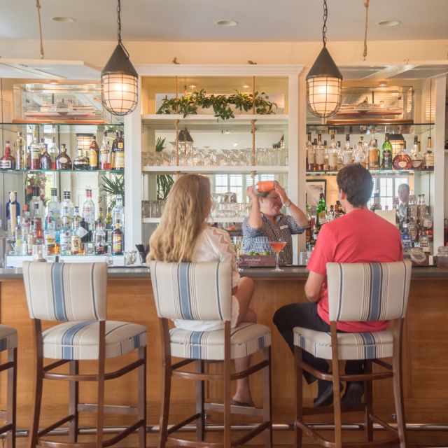 The Dunes Oceanside Resort (Martha's Vineyard) Restaurant