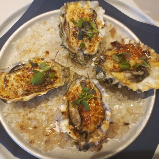 Taylor Shellfish Oyster Bar Bellevue Restaurant Bellevue, WA