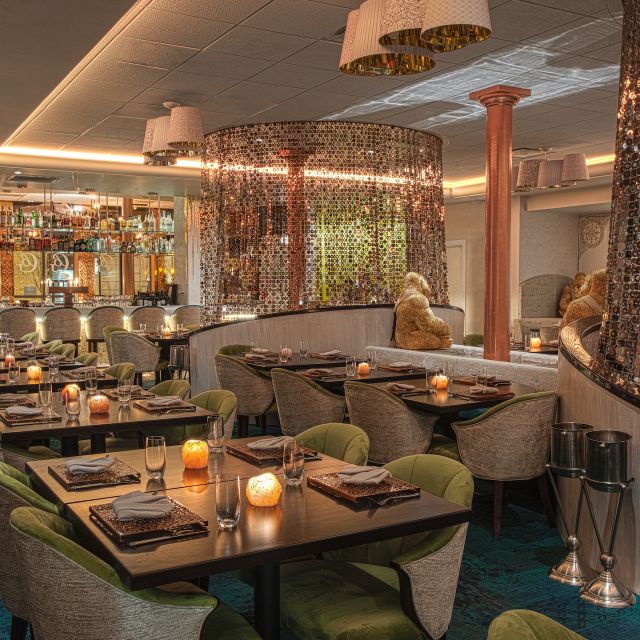 Barton G. The Restaurant Chicago Updated 2024, Contemporary