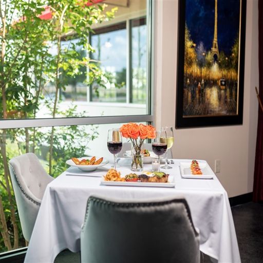 Plate By Dzintra Actualizado en 2024, restaurante continental en Austin, TX