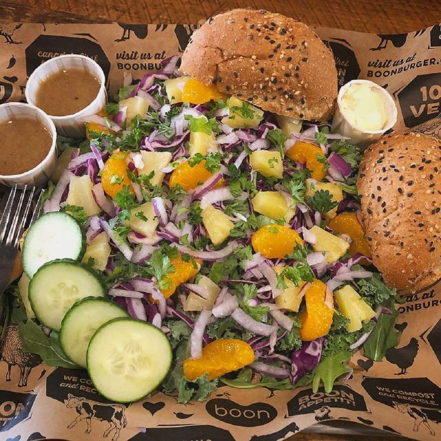 Boon Burger CafeHamilton Updated 2024, Vegan Restaurant in Hamilton, ON