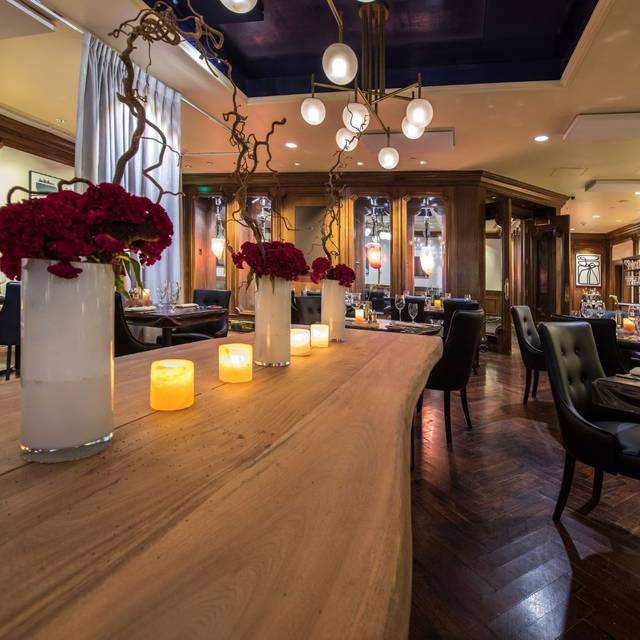 Https Garden City Hotel Red Salt Room Dining Overview Garden Likes