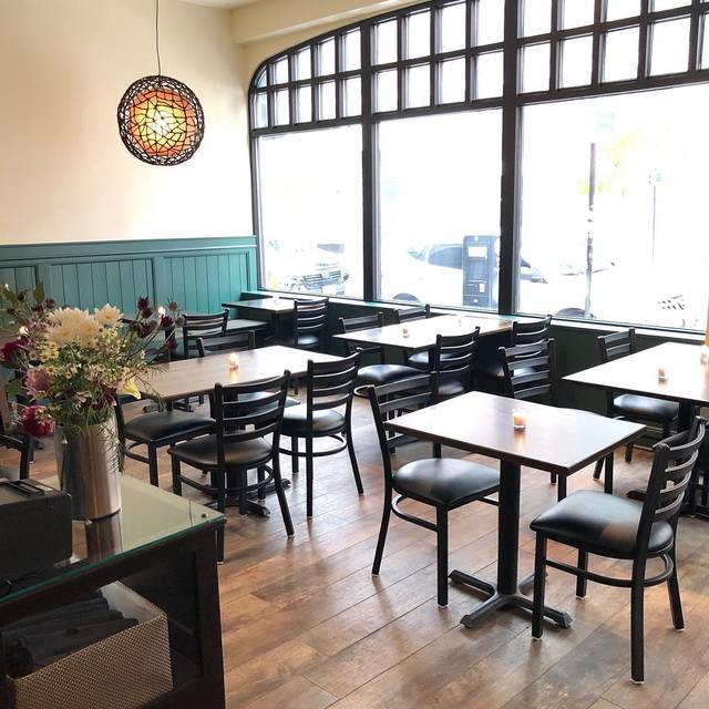 Restaurant Farm Bar Edgewater Chicago, , IL OpenTable