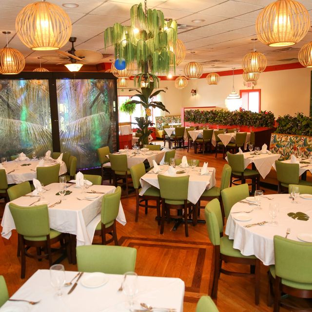 Monsun Fine Indian Cuisine Updated 2024, Indian Restaurant in River