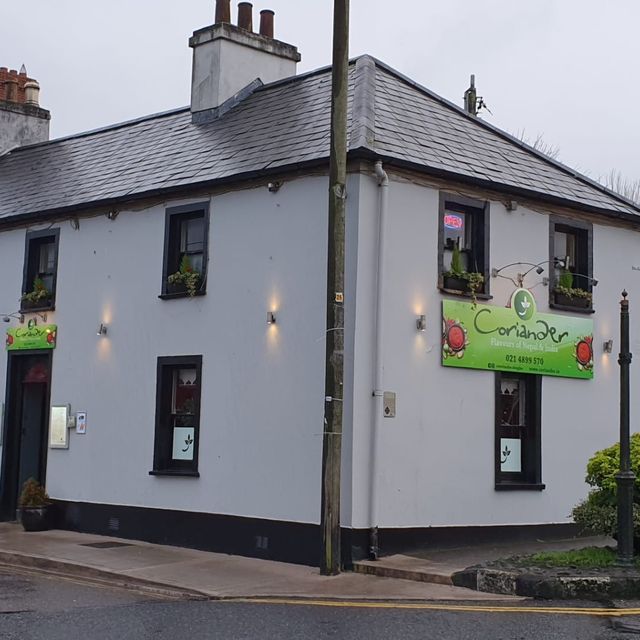 Coriander Nepalese & Indian Restaurant Douglas Actualizado en 2024