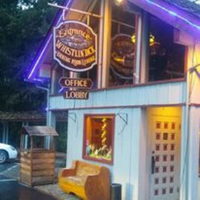 Whistlin Jack's Outpost & Lodge Actualizado 2024, Restaurante