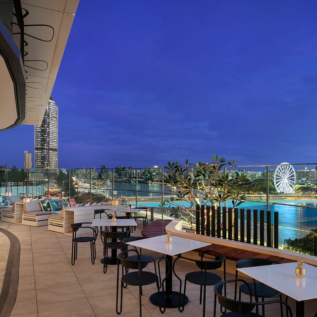 W Brisbane WET Deck Updated 2024, Australian Restaurant in Brisbane