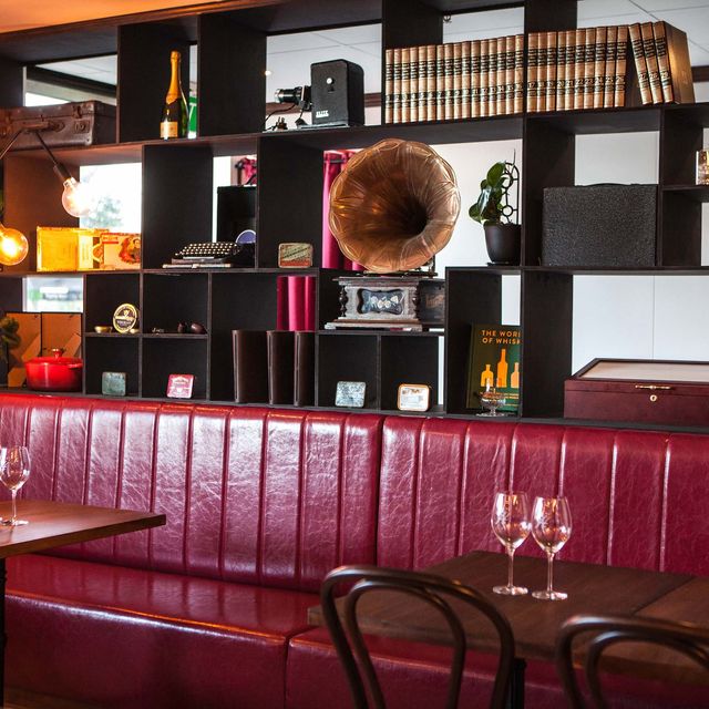 Restaurant Hemingway's Wine Room Wine Bar East Melbourne, , AUVIC