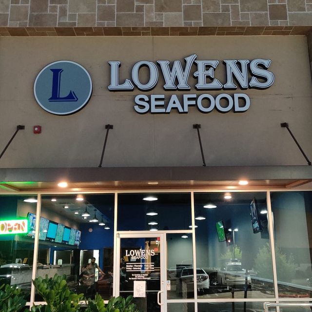 Lowens Seafood Actualizado en 2024, restaurante cajún en Friendswood, TX