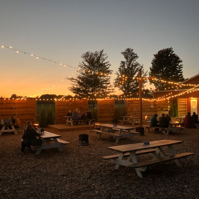 Restaurante Waypost Brewing Co. Fennville, , MI OpenTable