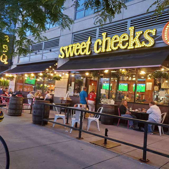 Sweet Cheeks Q Updated 2024, Barbecue Restaurant in Boston, MA