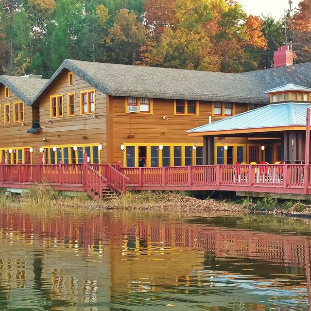 Bostwick Lake Inn Updated 2024, American Restaurant in Rockford, MI