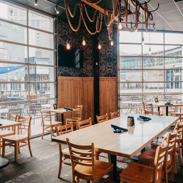 Restaurant Lucky Fins Seafood Grill Boise, , ID OpenTable