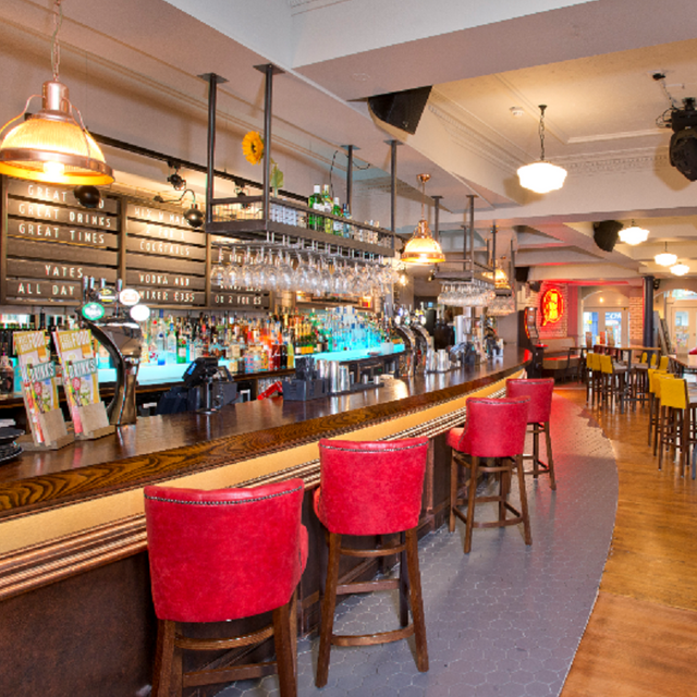 Yates Romford Updated 2024, British Restaurant in Romford, London