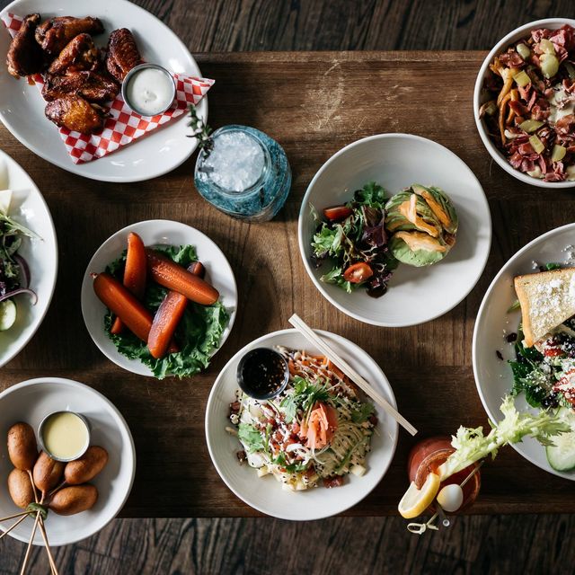 La Belle et La Boeuf Saint Sauveur Updated 2024, Burgers Restaurant