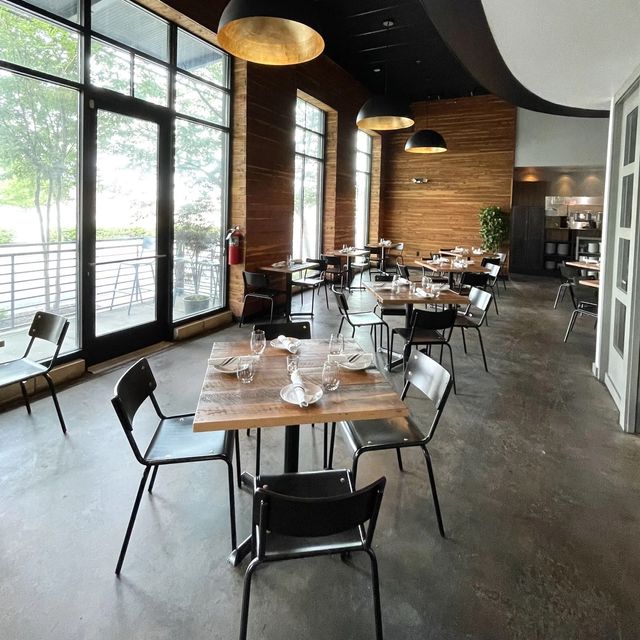 Restaurante Emmy Squared Pizza Germantown Nashville, , TN OpenTable