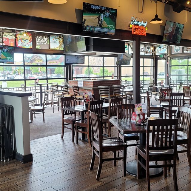 Outlaws Steak & Spirits Updated 2024, American Restaurant in