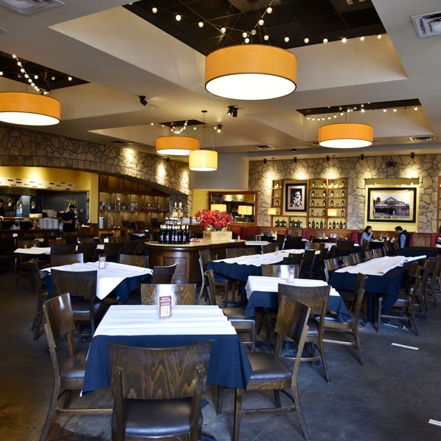 Romano's Macaroni Grill Opry Mills Updated 2024, Italian Restaurant