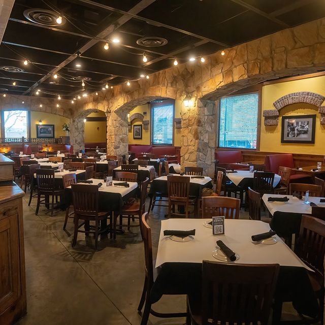 Romano's Macaroni Grill El Cerrito Updated 2024, Italian Restaurant in El Cerrito, CA