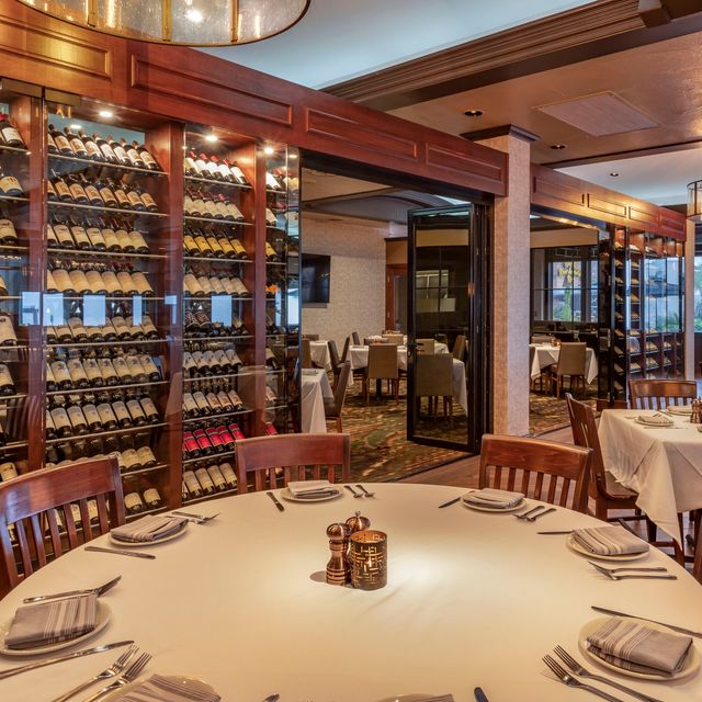 Landry’s Prime Seafood & Steaks San Luis Restaurant Galveston, TX