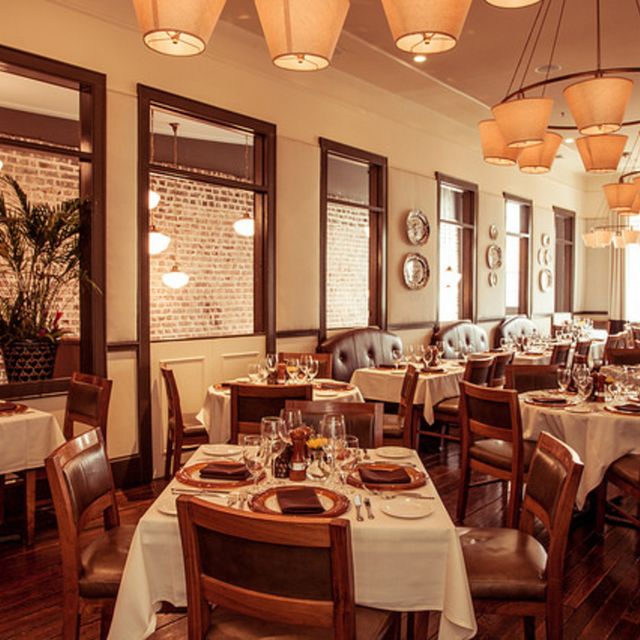 Halls Chophouse Updated 2024, Steakhouse in Charleston, SC