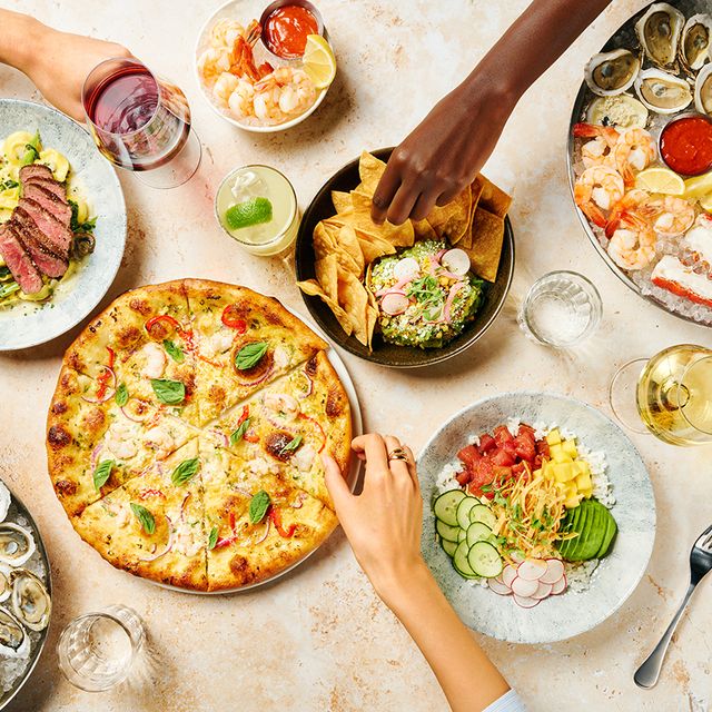 Earls Kitchen + Bar West Edmonton Mall Edmonton Restaurant