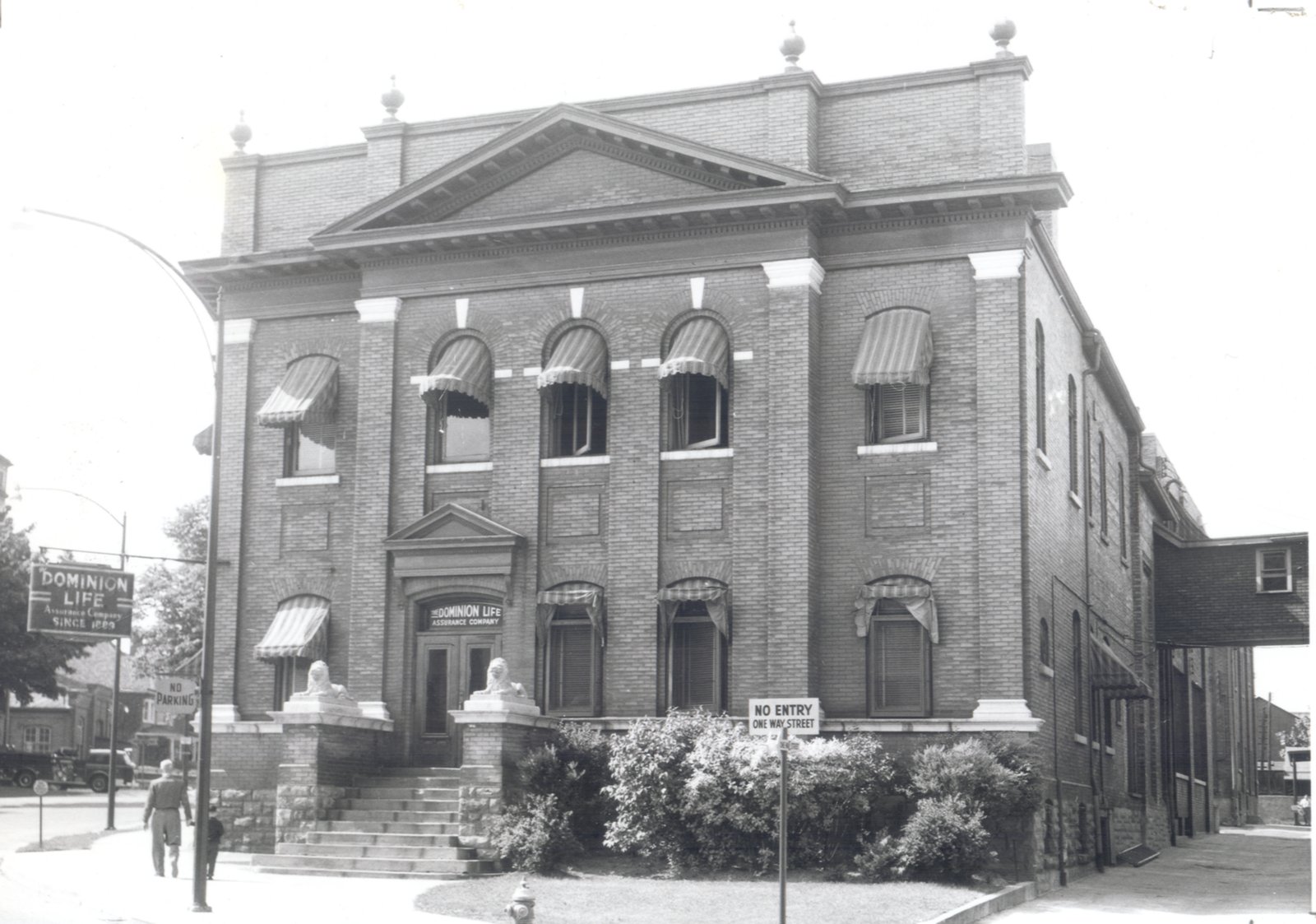 Dominion Life Assurance Company, Waterloo, Ontario Waterloo Public