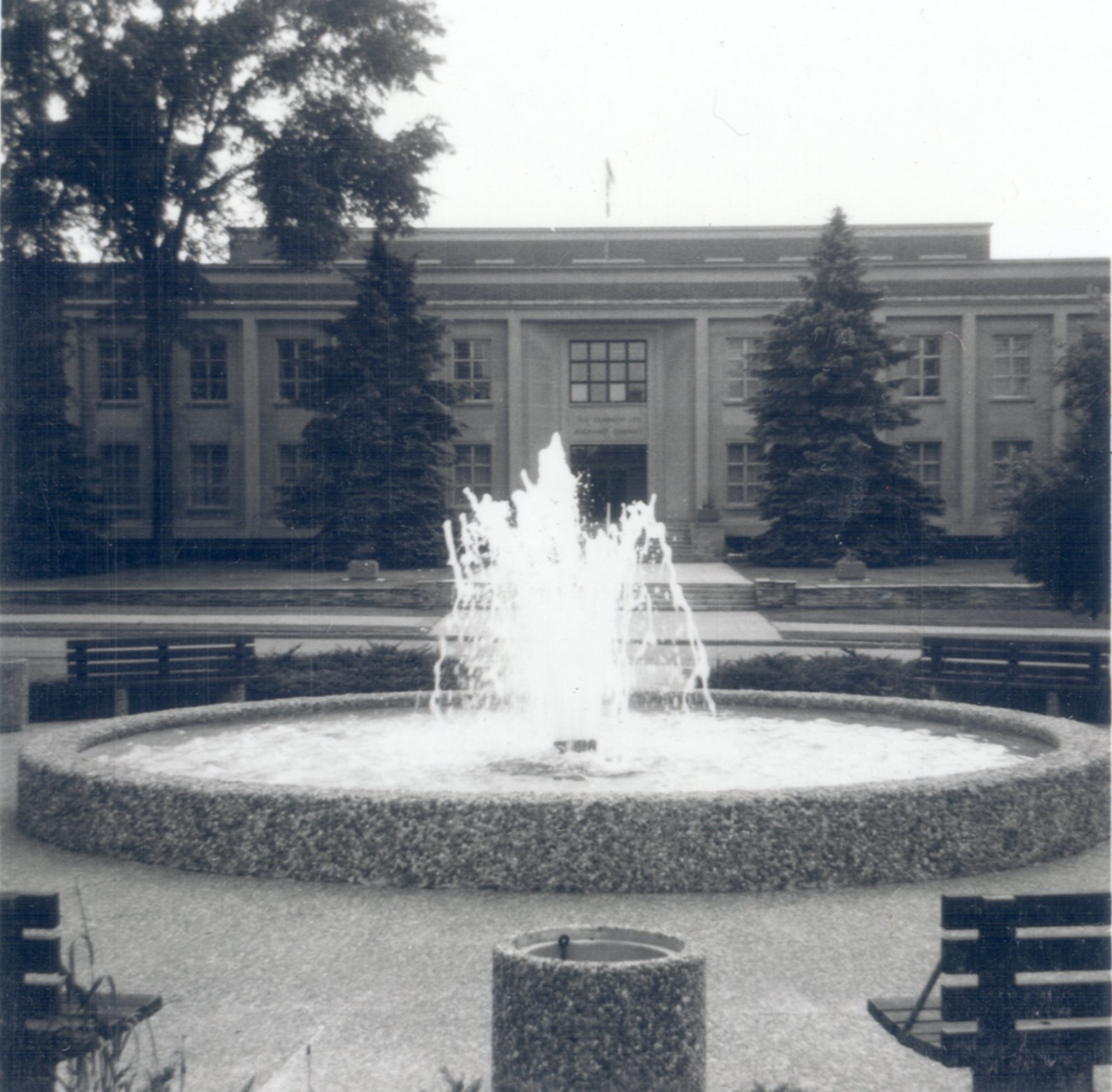 Dominion Life Insurance Company, Waterloo, Ontario Waterloo Public