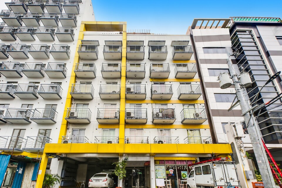 OYO 893 Dian Suites Makati, OYO Hotels Makati City, Book ₱1210 OYO
