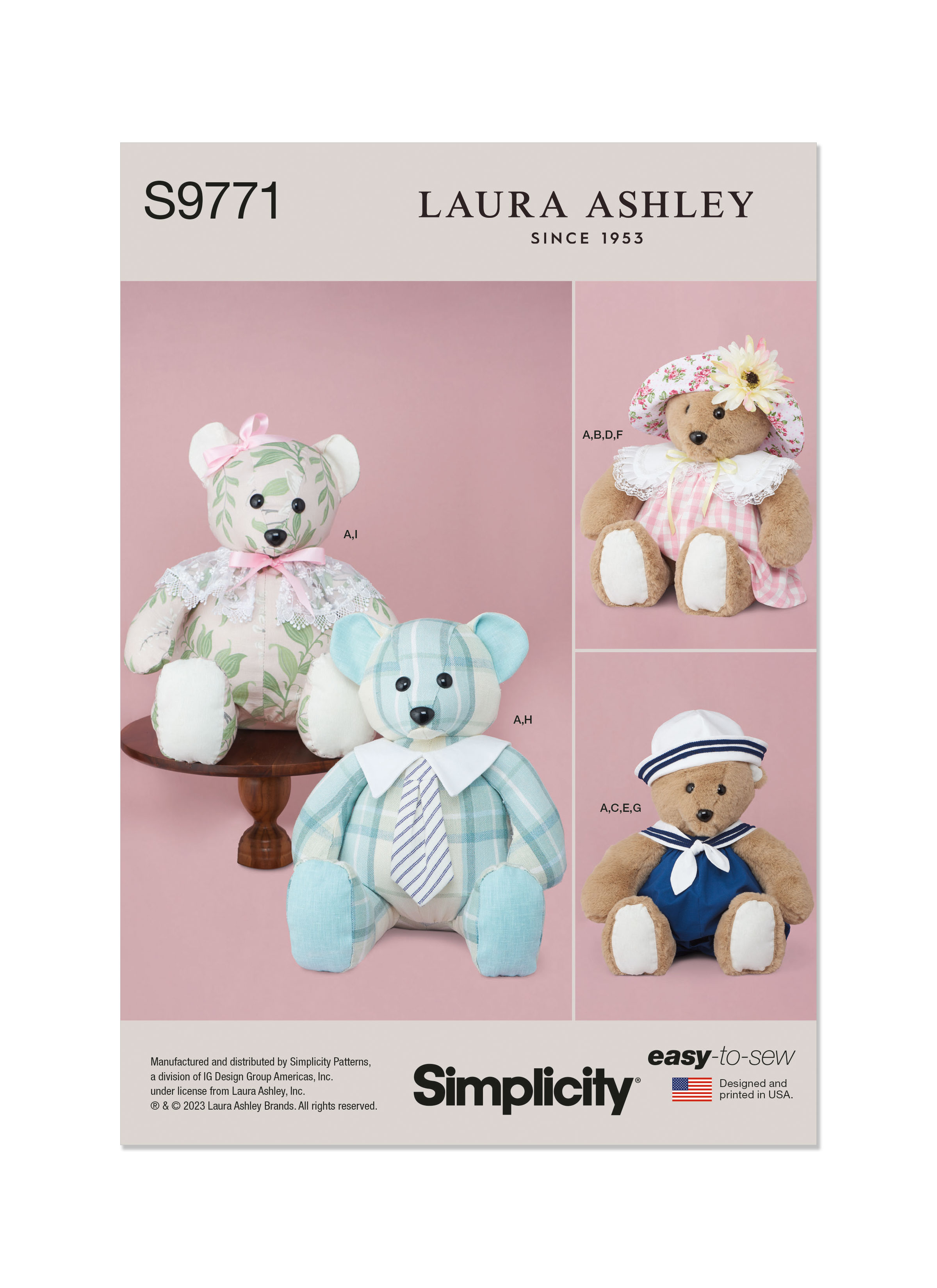 Simplicity 9771 Plush Bear with Clothes and Hats