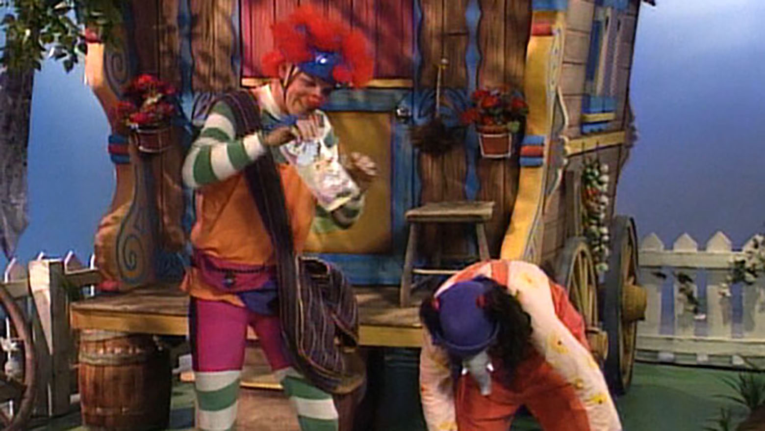 Ping Pong Polka The Big Comfy Couch Season 1, Episode 11 Pluto TV