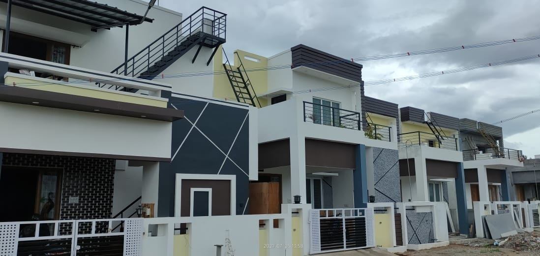 3 Bed/ 3 Bath House/ Bungalow/ Villa; 1,500 sq. ft. carpet area; 1,500