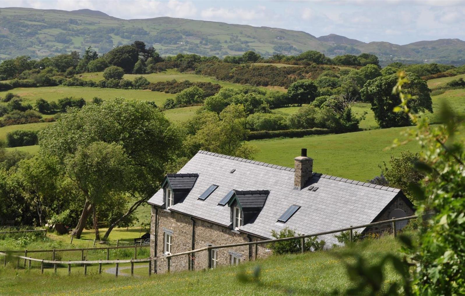 Luxury Holiday Cottages in Wales, Bodnant Estate Holiday Cottages