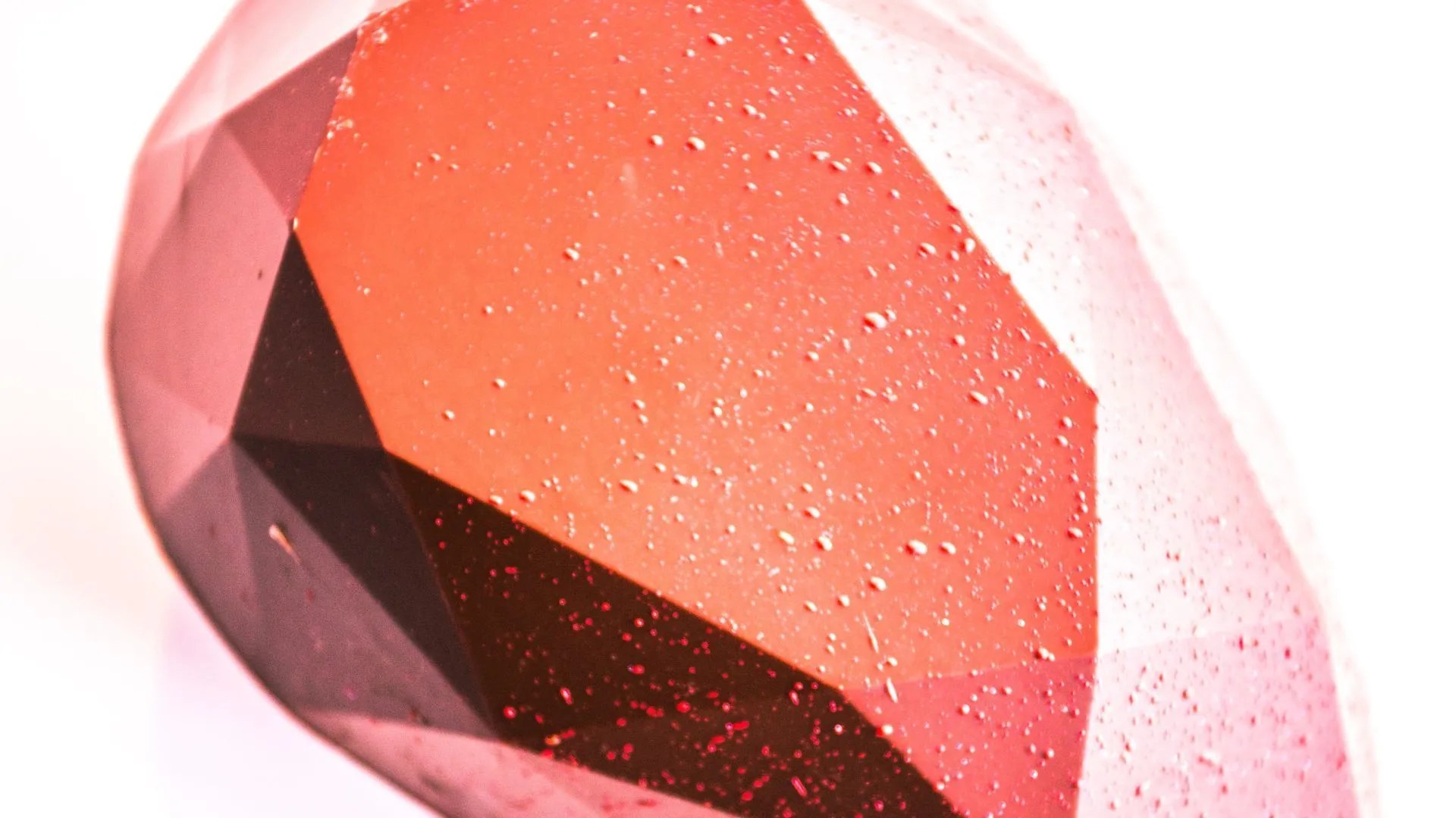 A guide to all the best crystals that manifest love and offer healing