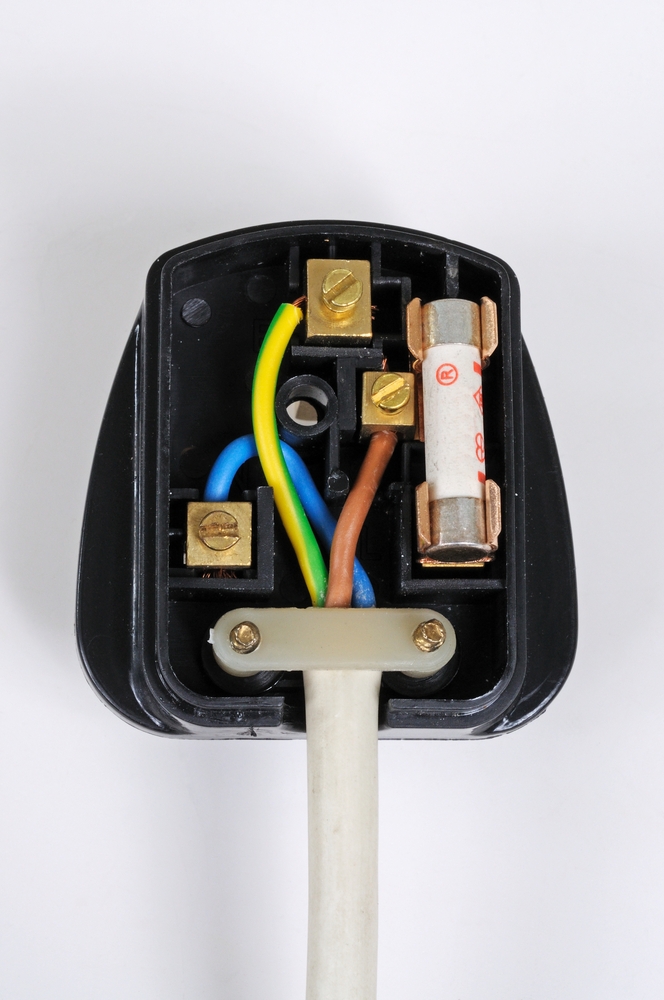 How to wire a plug