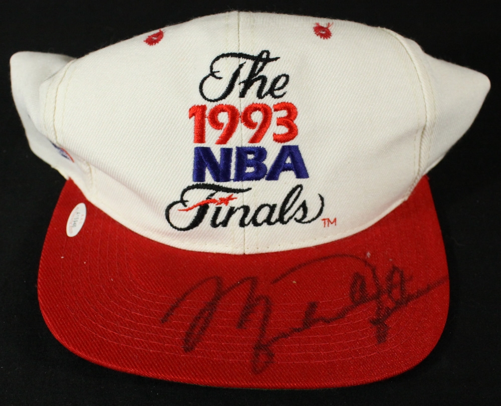 Michael Jordan Signed 1993 NBA Finals Hat (AAU LOA) Pristine Auction