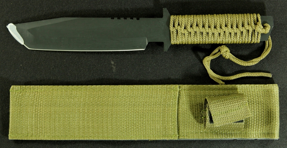 Knife with 7" Blade & Kevlar Sheath Pristine Auction