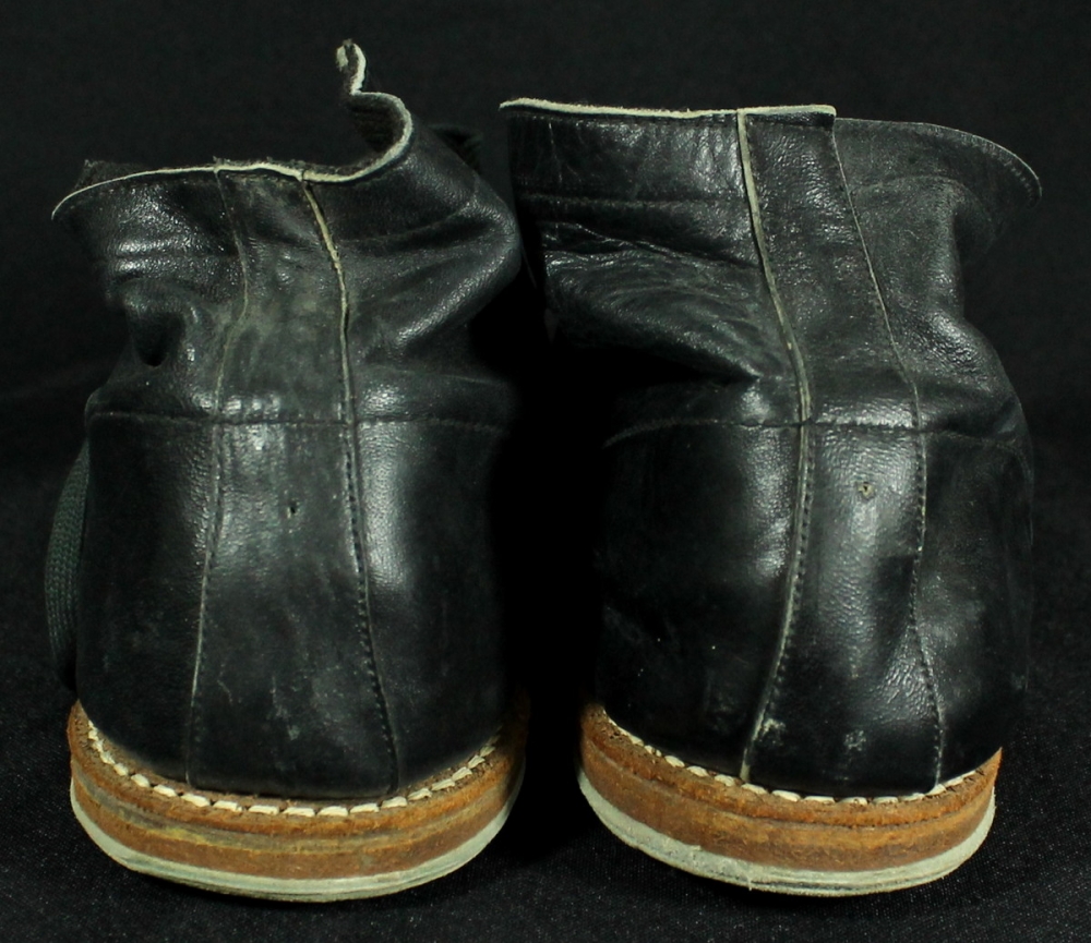 Vintage Pair of Used Boxing Shoes Pristine Auction