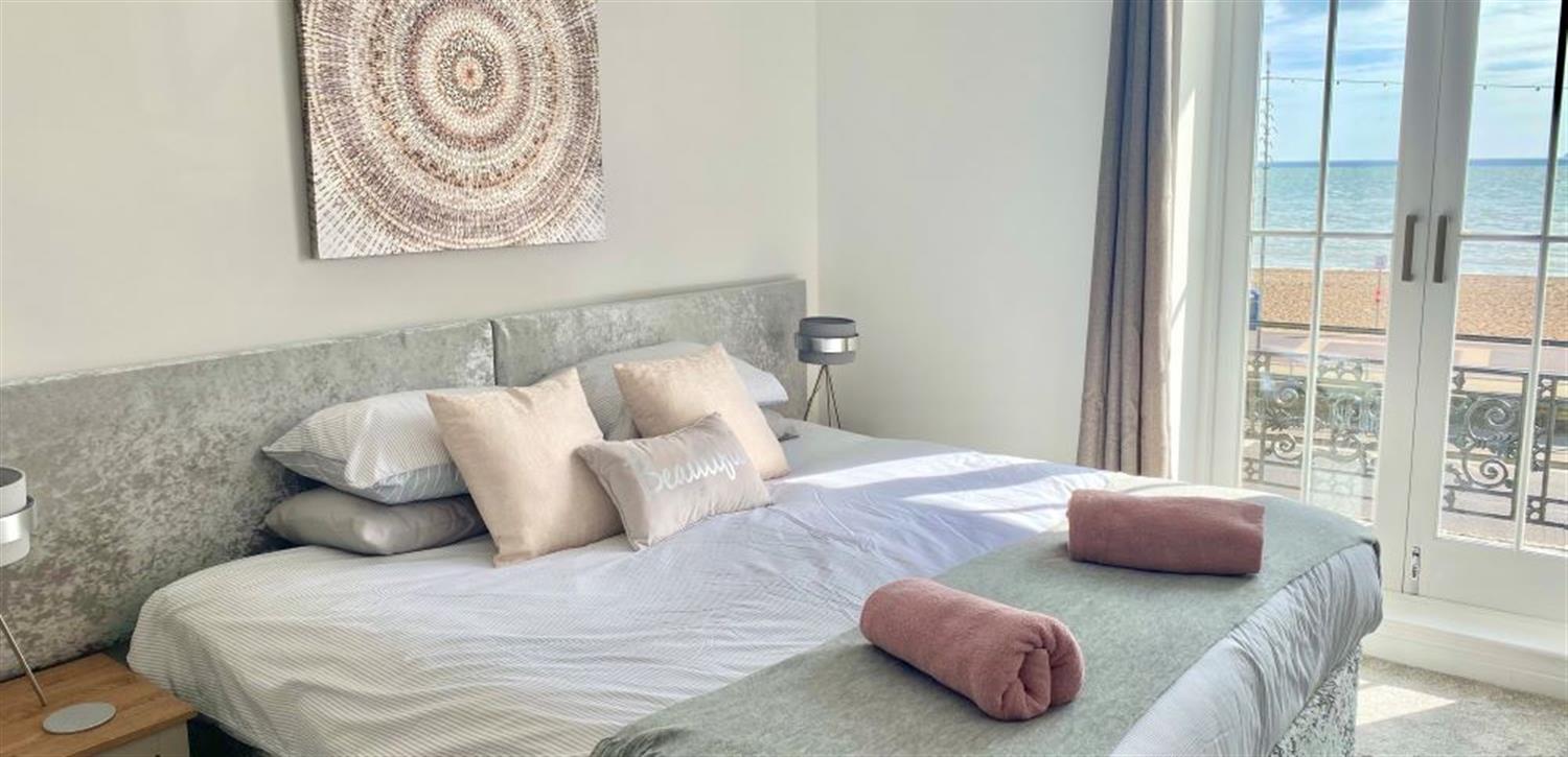 Holiday Lets Southsea, Serviced Apartment Portsmouth and Holiday