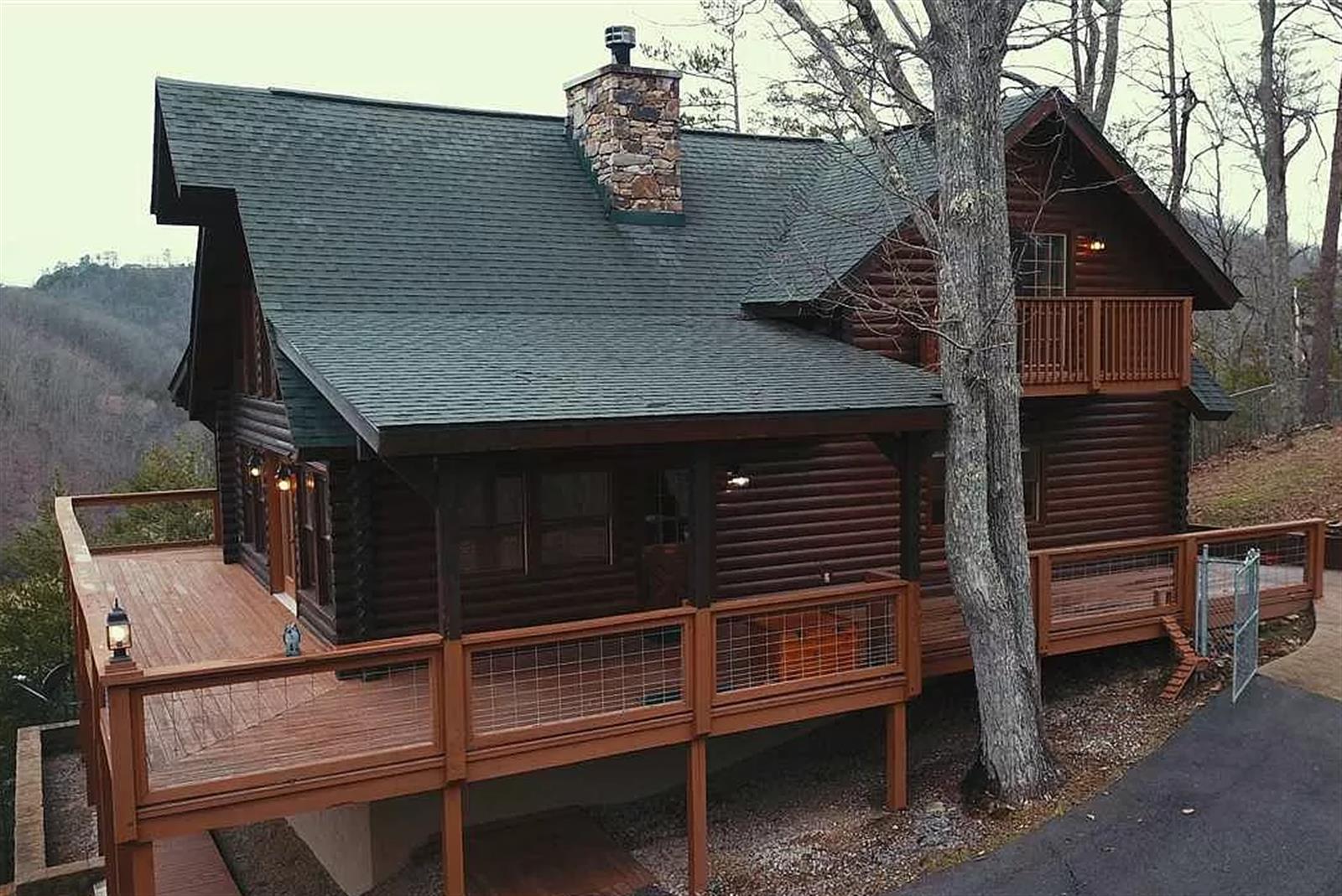 Luxury Cabins of Smoky Mountains Smoky Peak Cabins