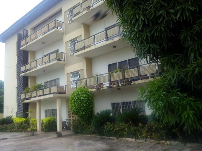 3 Bedroom Apartment / Flat to Rent in Ikoyiobalende