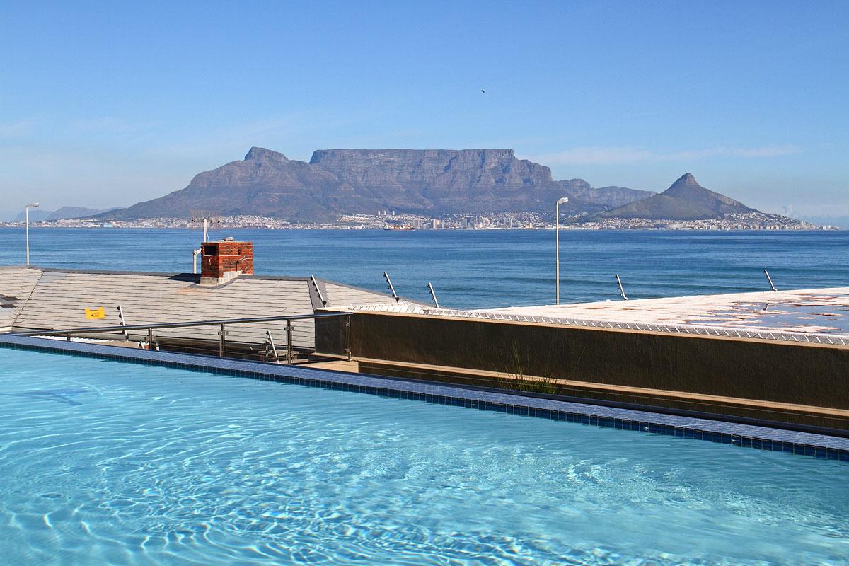 Bloubergstrand Property Apartments / flats for sale in Bloubergstrand