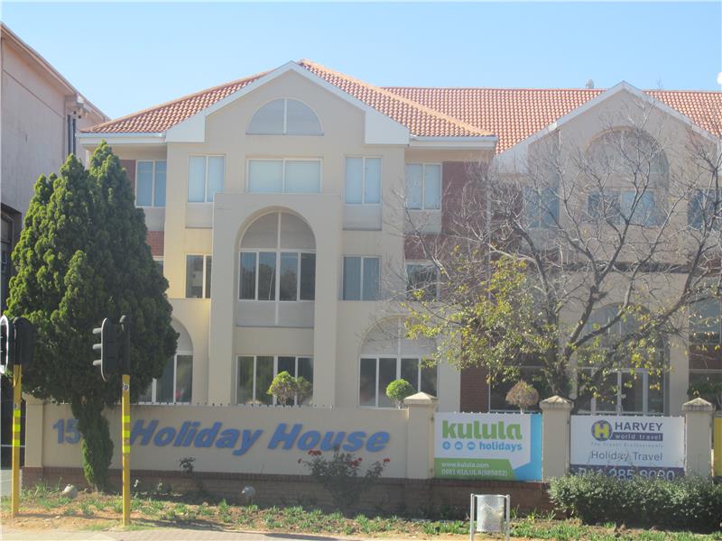 Commercial property to rent in Ferndale 156 Bram Fischer Dr P24