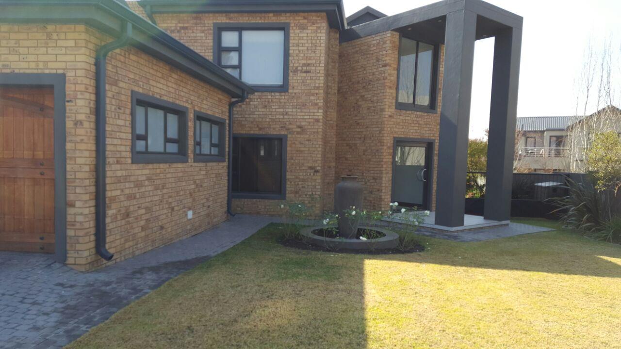 Ebotse Golf Estate Property Property and houses to rent in Ebotse